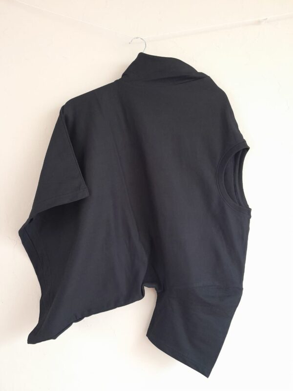 2025/12/1000193448-2.jpg Oversized T-shirt