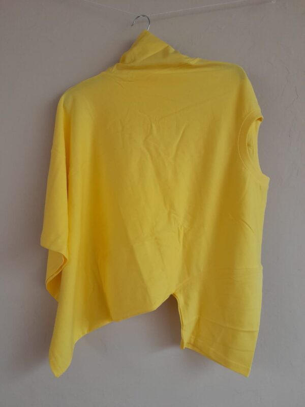 2025/12/1000193466-2.jpg Oversized T-shirt